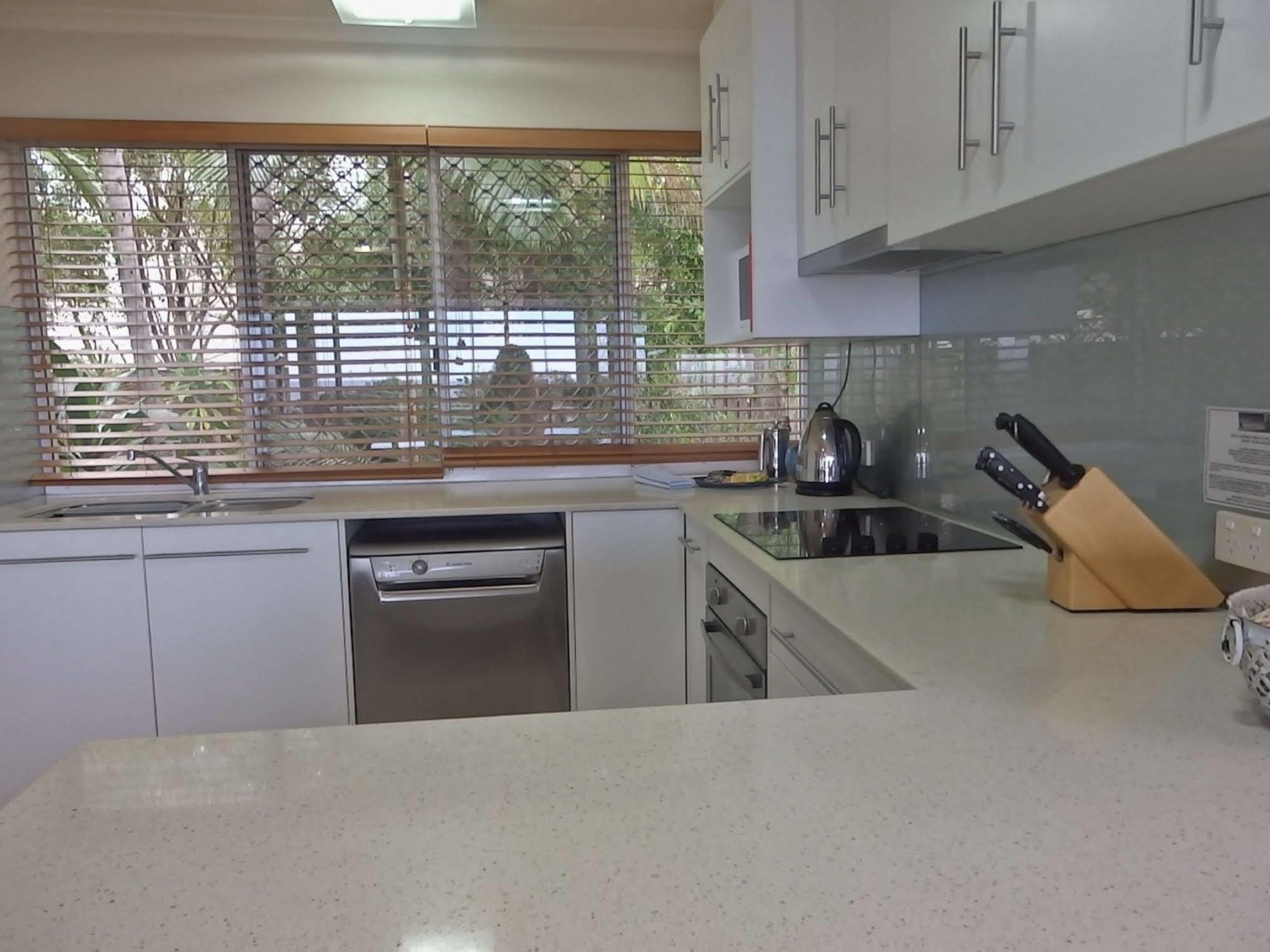 Sundancer Holiday Apartments Sunshine Coast Dış mekan fotoğraf